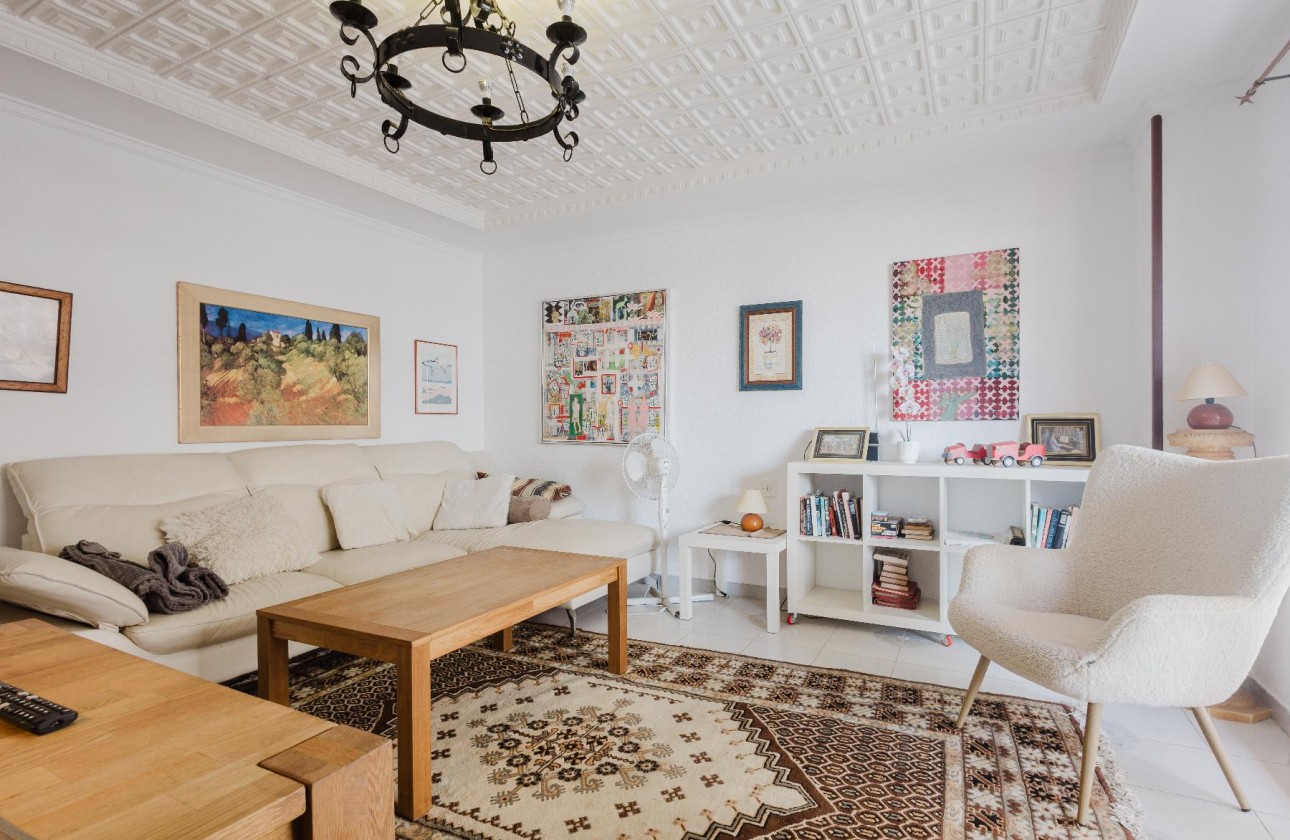 Resale - Apartment / flat - Torrevieja - Playa del Acequión