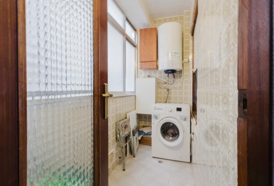 Resale - Apartment / flat - Torrevieja - Playa del Acequión