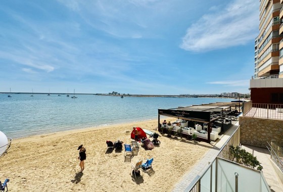 Resale - Apartment / flat - Torrevieja - Playa del Acequión