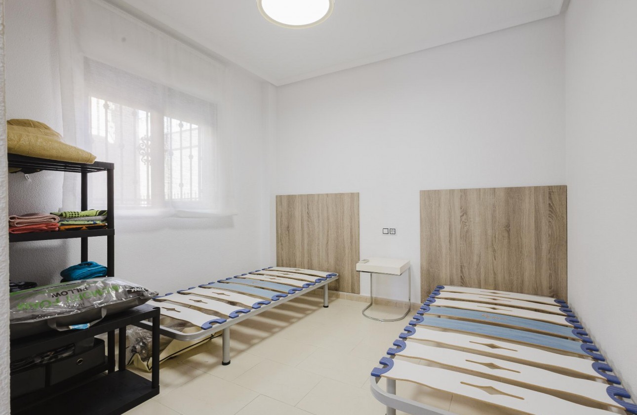 Revente - Villa - Torrevieja - Aguas Nuevas