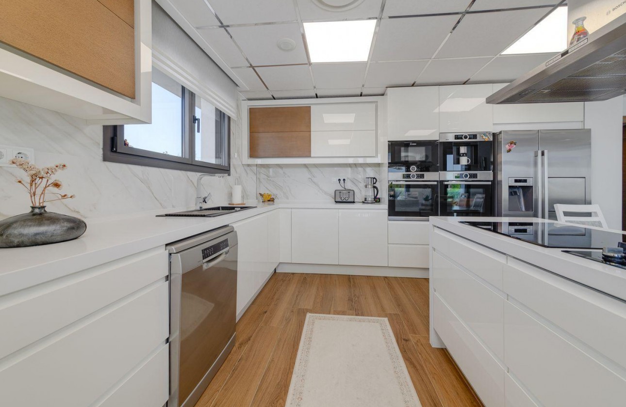 Revente - Villa - Torrevieja - Los balcones