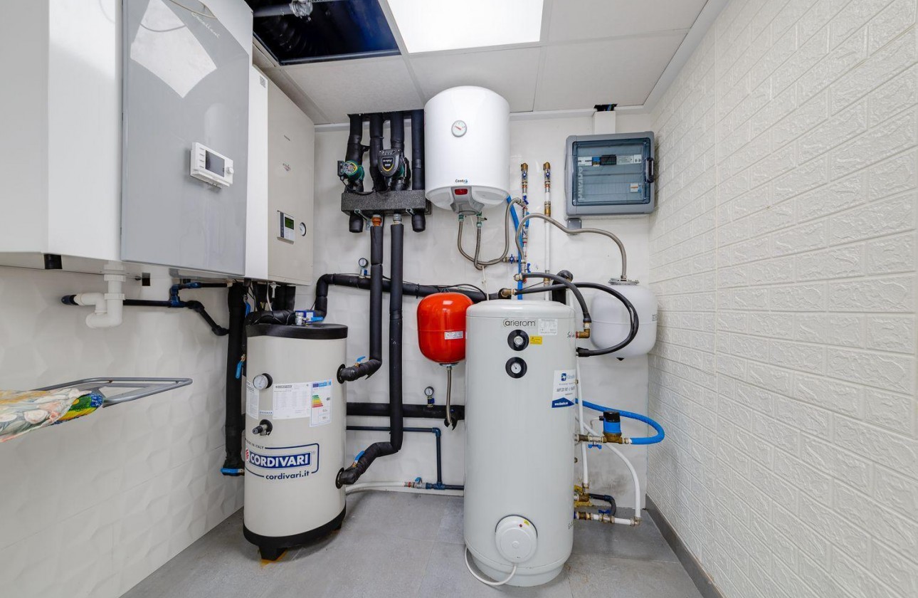 Revente - Villa - Torrevieja - Los balcones