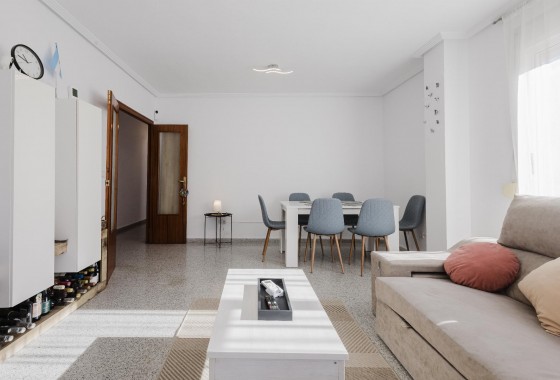 Reventa - Apartamento / piso - San Miguel de Salinas