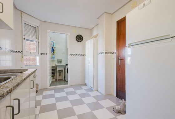 Reventa - Apartamento / piso - San Miguel de Salinas