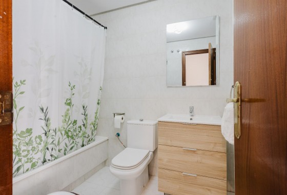 Reventa - Apartamento / piso - San Miguel de Salinas