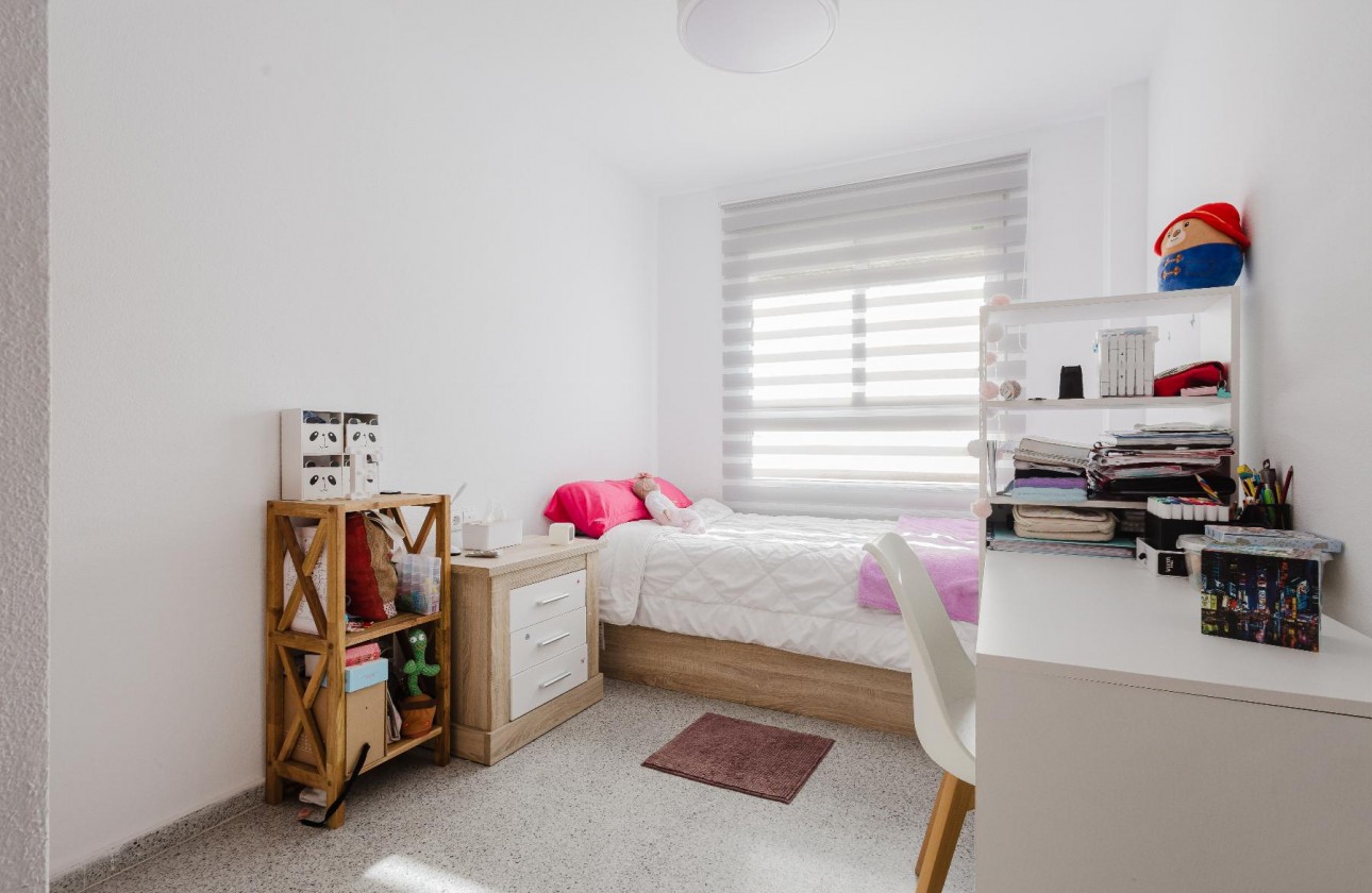 Reventa - Apartamento / piso - San Miguel de Salinas