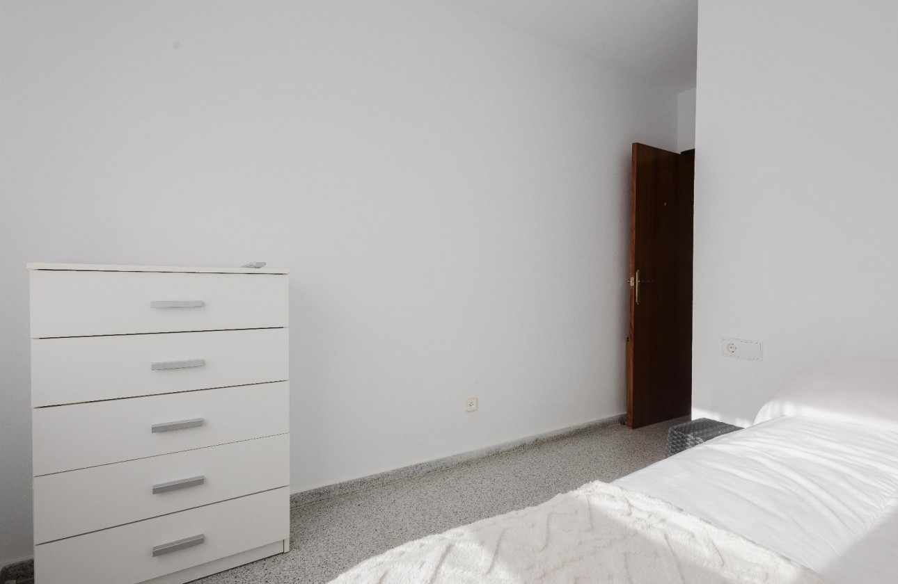 Reventa - Apartamento / piso - San Miguel de Salinas