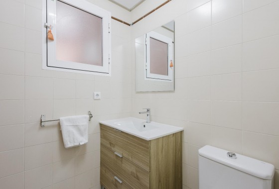 Reventa - Apartamento / piso - San Miguel de Salinas