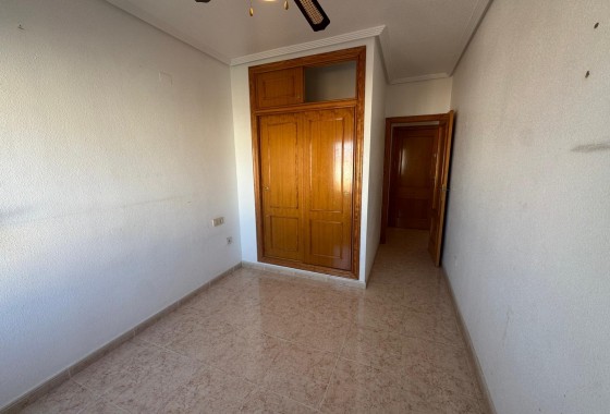 Resale - Apartment / flat - Torrevieja - LA MATA