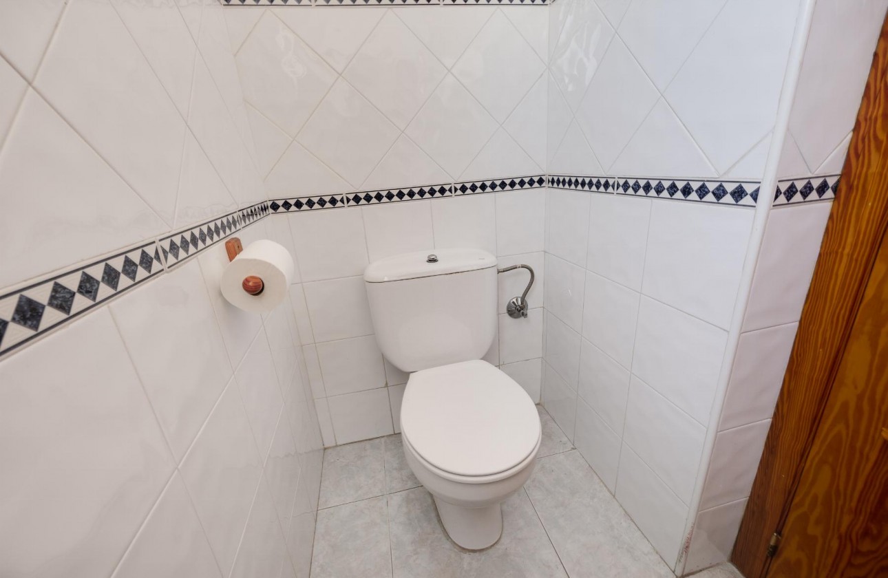 Resale - Apartment / flat - Torrevieja - PARQUE DE LAS NACIONES