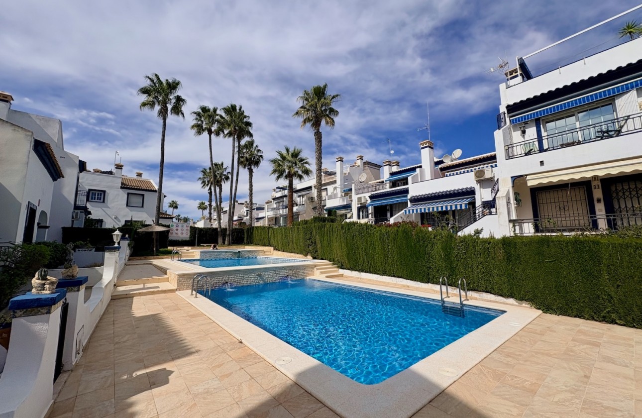 Revente - Single Family Home - Orihuela - Villamartin