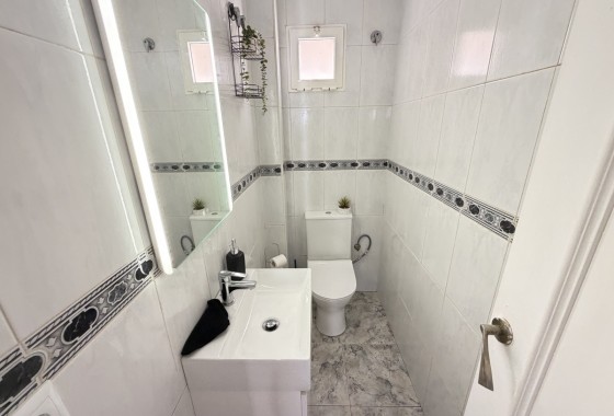 Resale - Apartment / flat - La Zenia