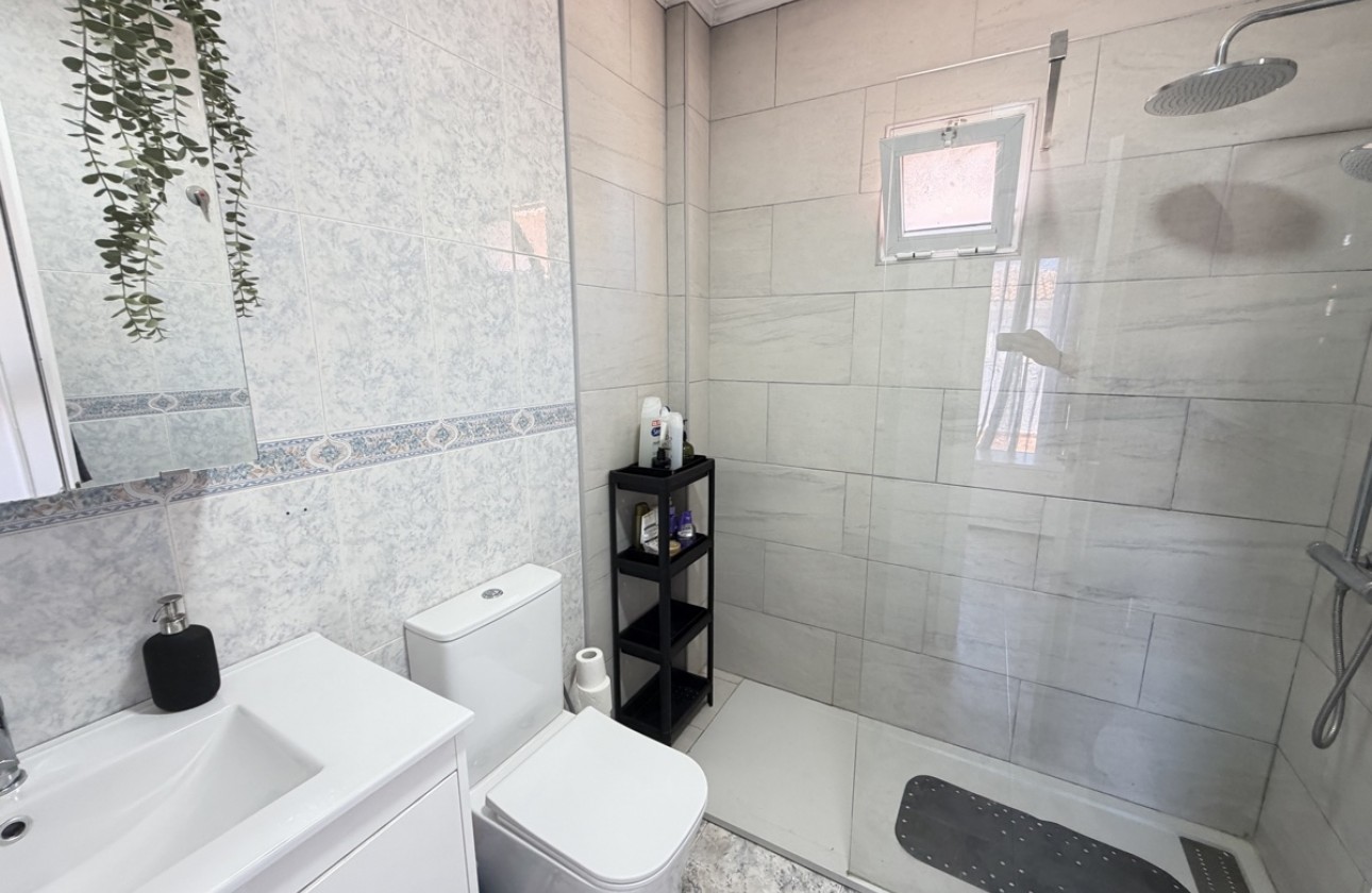 Resale - Apartment / flat - La Zenia