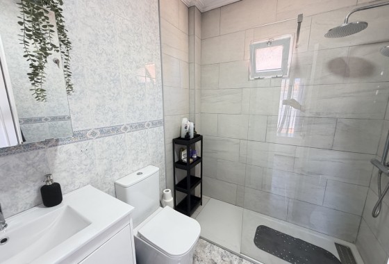 Resale - Apartment / flat - La Zenia