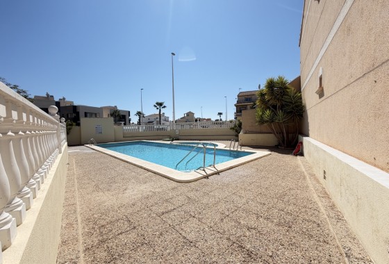 Resale - Apartment / flat - La Zenia