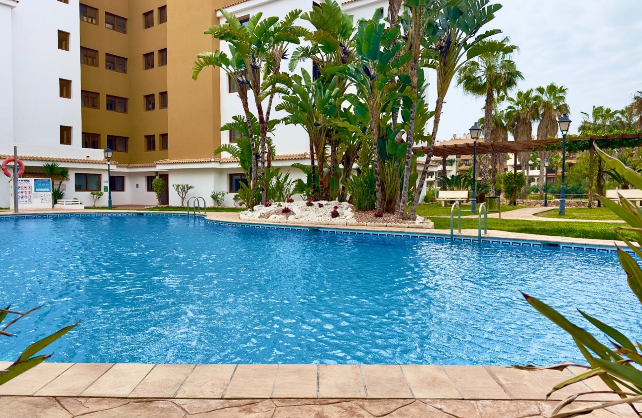 Revente - Appartement - Torrevieja - Punta prima