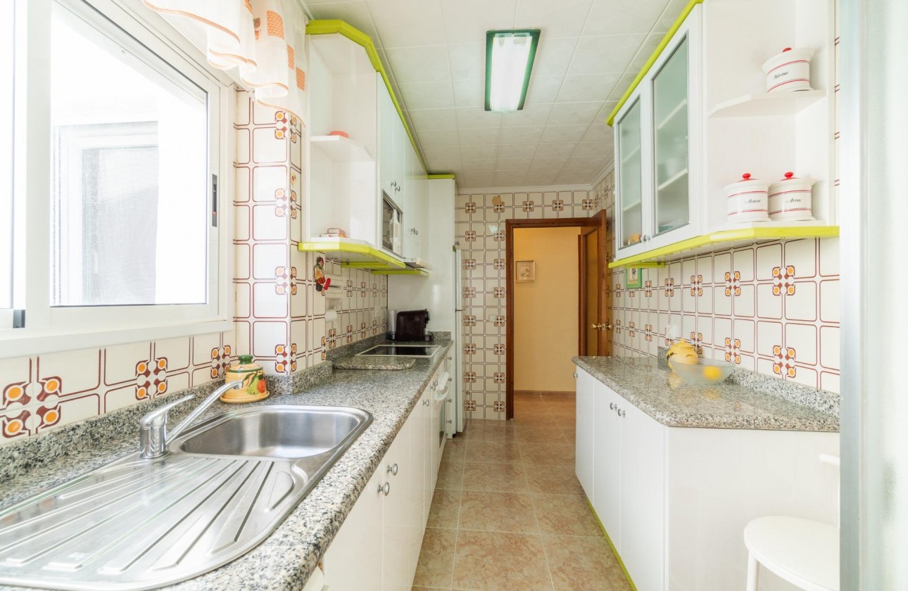 Reventa - Apartamento / piso - Torrevieja - Playa del cura