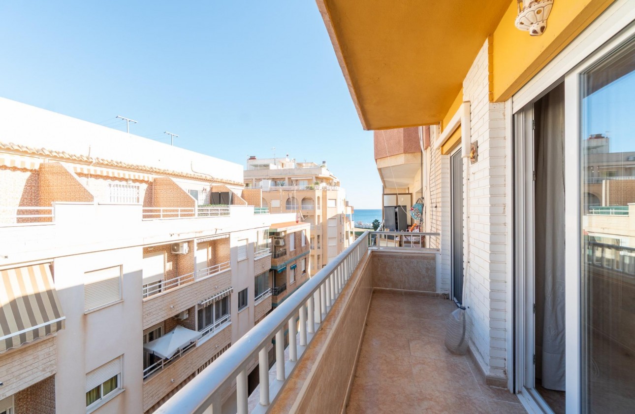 Reventa - Apartamento / piso - Torrevieja - Playa del cura