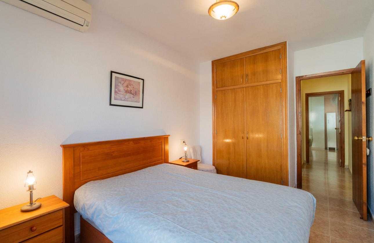 Reventa - Apartamento / piso - Torrevieja - Playa del cura