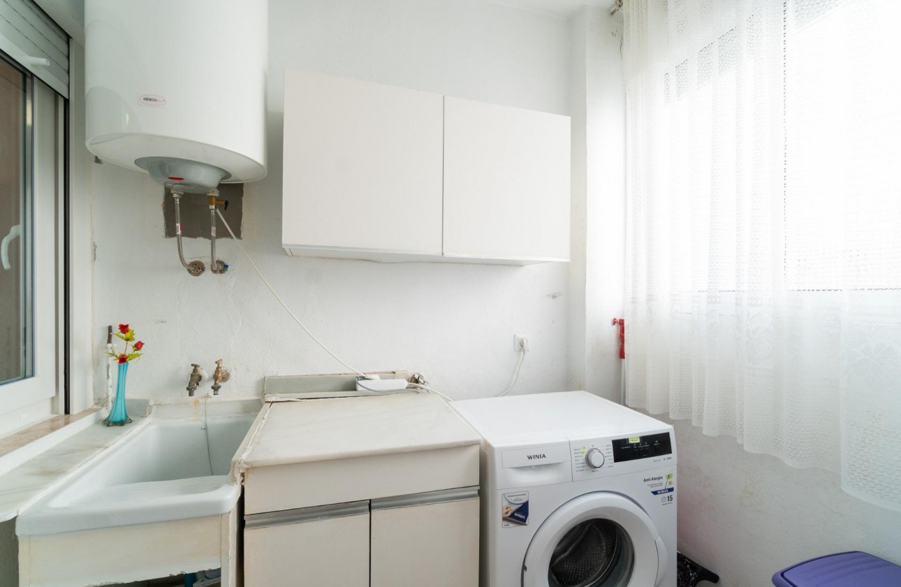 Reventa - Apartamento / piso - Torrevieja - Playa del cura