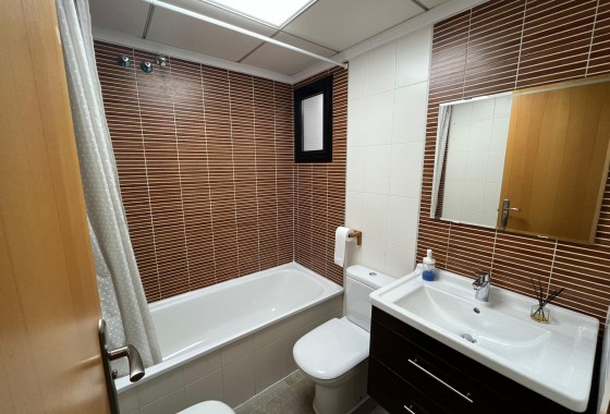 Resale - Apartment / flat - Torrevieja - La Mata pueblo