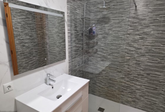 Reventa - Apartamento / piso - Villamartin