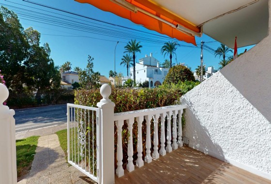 Resale - Bungalow - Orihuela Costa - Villamartín