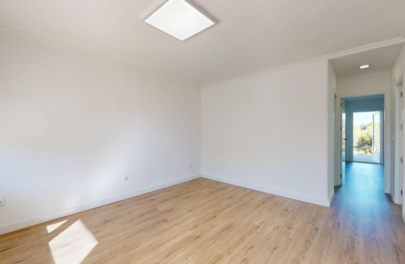 Resale - Bungalow - Orihuela Costa - Villamartín