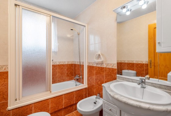 Reventa - Apartamento / piso - Torrevieja - torrevieja