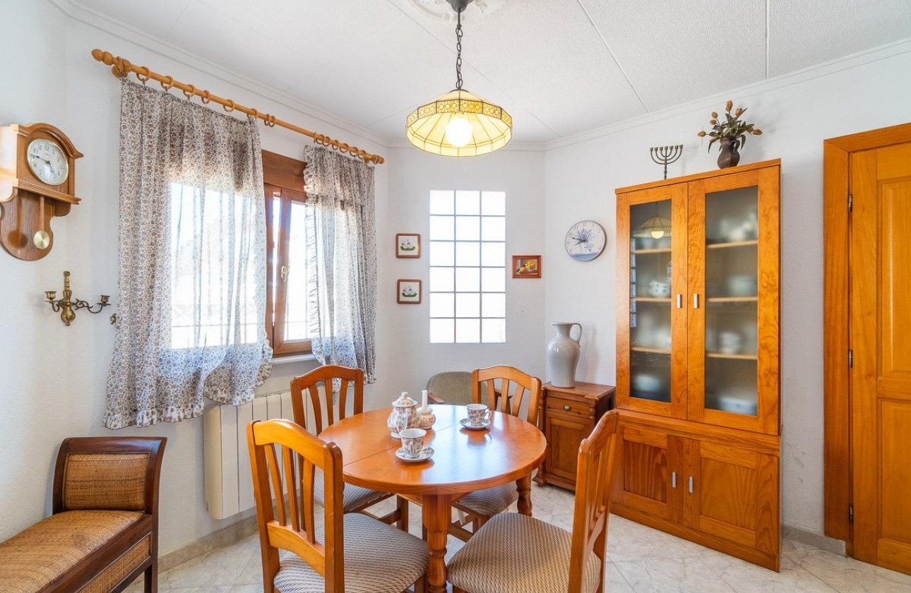 Resale - Villa - San Fulgencio - La Marina