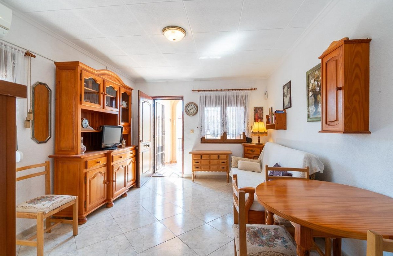 Resale - Villa - San Fulgencio - La Marina