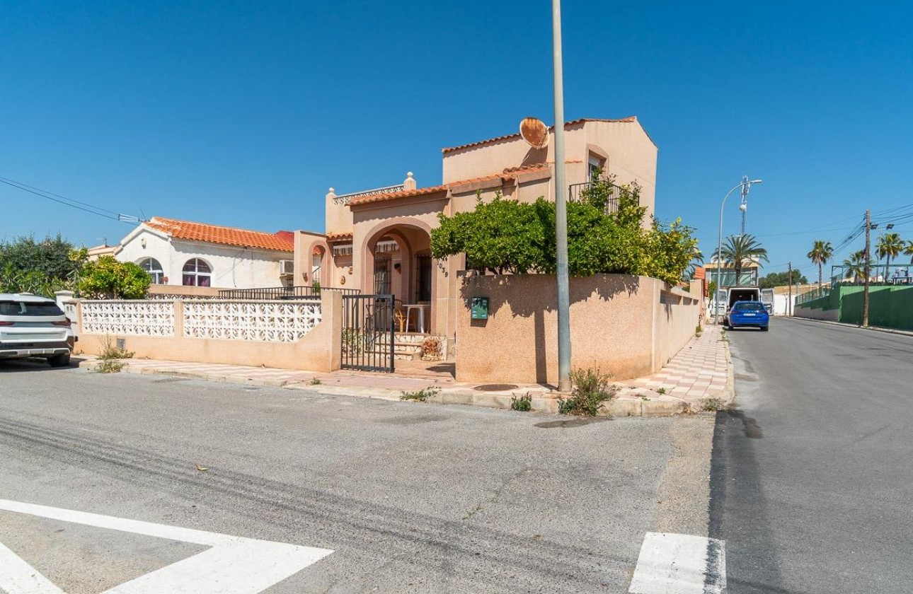 Resale - Villa - San Fulgencio - La Marina