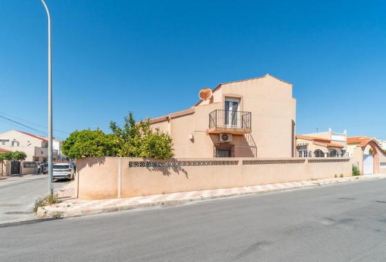 Resale - Villa - San Fulgencio - La Marina