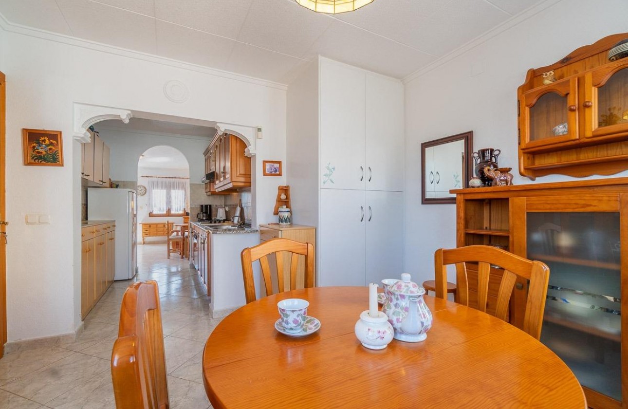 Resale - Villa - San Fulgencio - La Marina