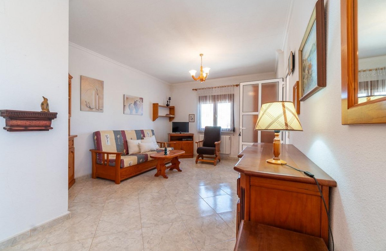 Resale - Villa - San Fulgencio - La Marina