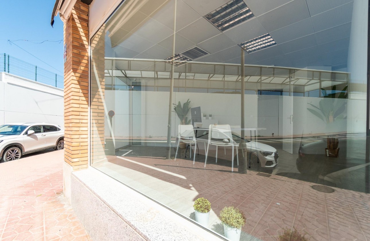 Location à long terme - Commercial - Orihuela Costa - Playa Flamenca