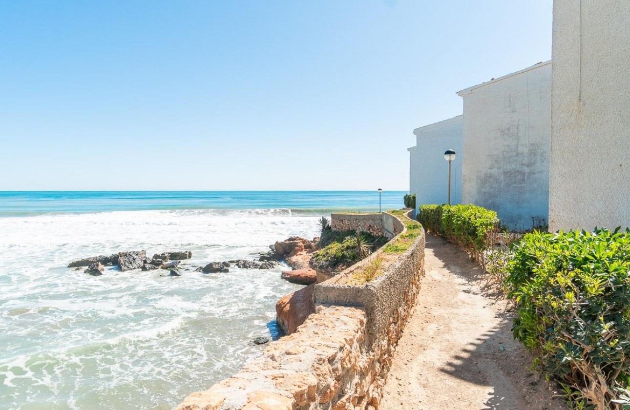 Reventa - Chalet - Orihuela Costa - Playa Flamenca