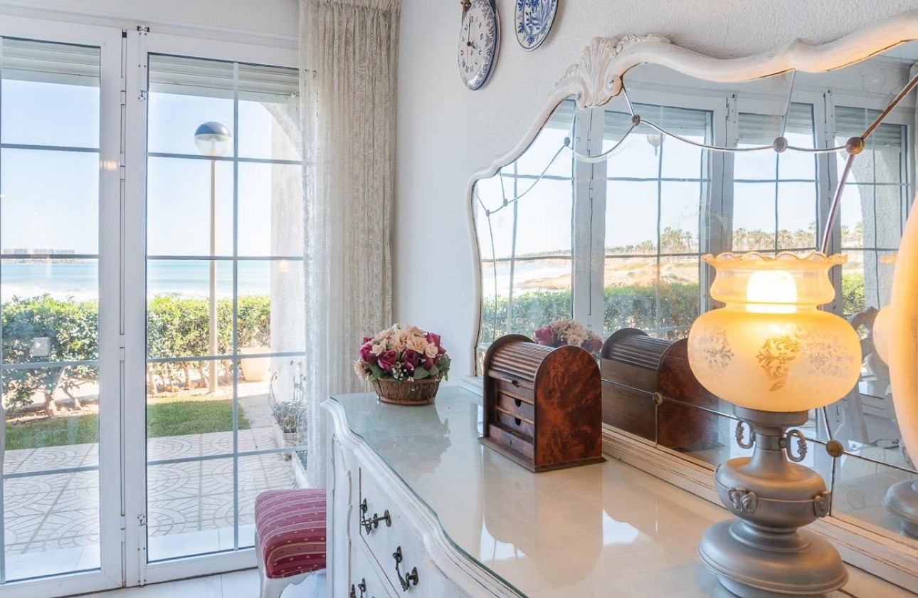 Reventa - Chalet - Orihuela Costa - Playa Flamenca