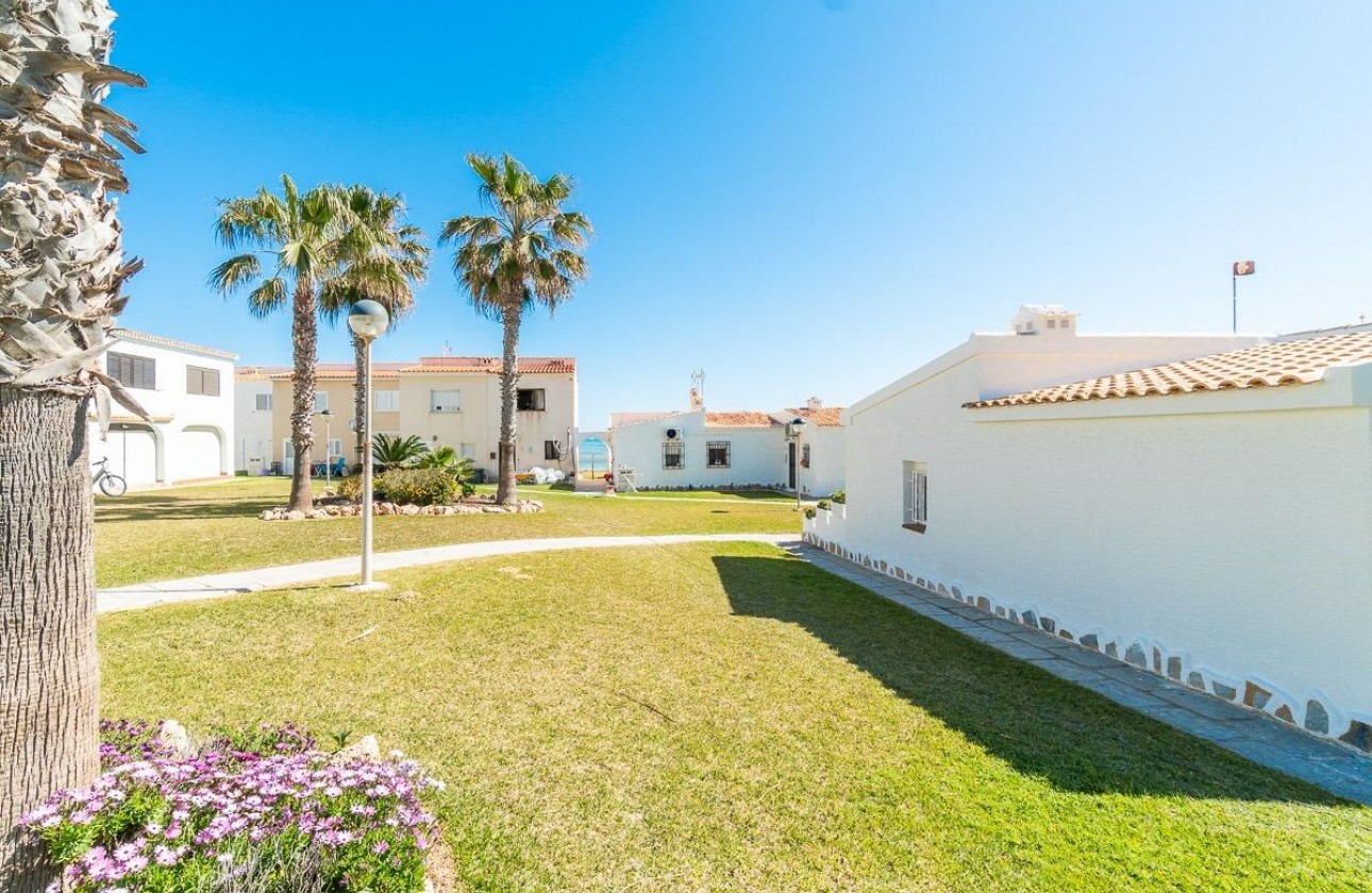 Reventa - Chalet - Orihuela Costa - Playa Flamenca
