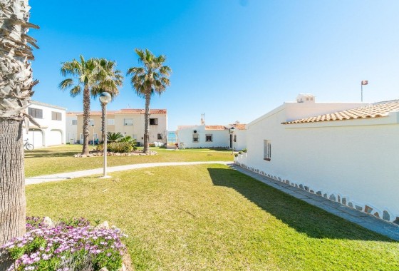 Reventa - Chalet - Orihuela Costa - Playa Flamenca