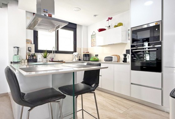 Revente - Villa - Orihuela Costa - Villamartín