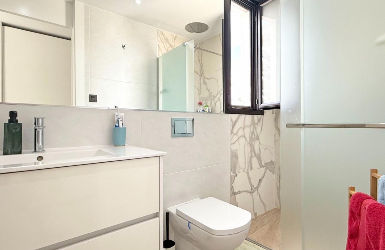 Revente - Villa - Orihuela Costa - Villamartín