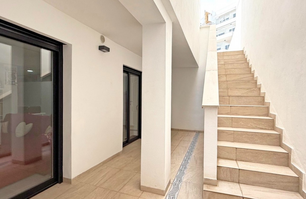 Revente - Villa - Orihuela Costa - Villamartín