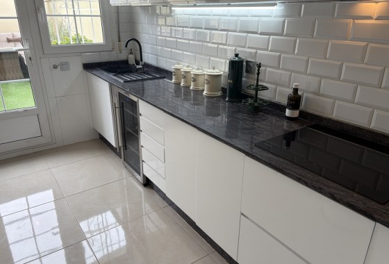 Reventa - Chalet - Heredades