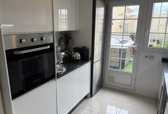 Reventa - Chalet - Heredades