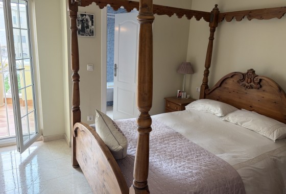 Reventa - Chalet - Heredades