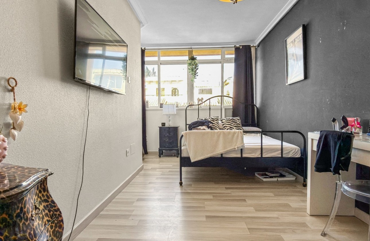 Revente - Villa - Orihuela Costa - La Florida