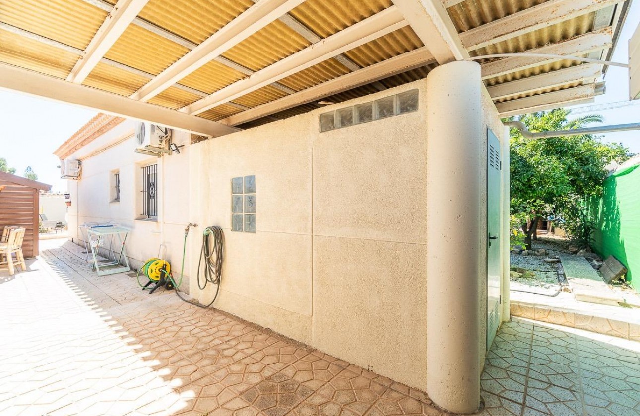 Revente - Villa - Orihuela Costa - La Zenia