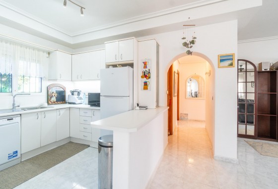 Revente - Villa - Orihuela Costa - La Zenia