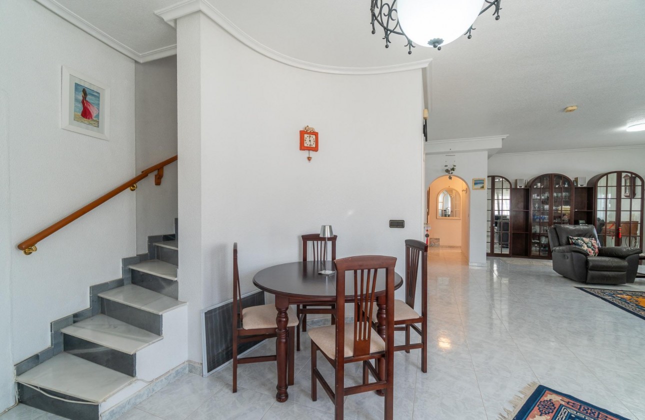 Revente - Villa - Orihuela Costa - La Zenia